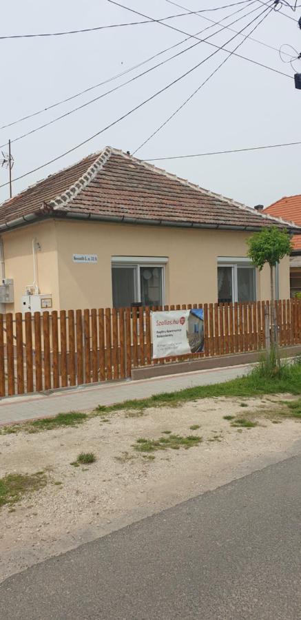 Napfeny Apartmanhaz Balatonbereny Luaran gambar